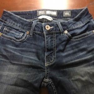 BKE ALEC STRAIGHT LEG JEAN 28R like new condition